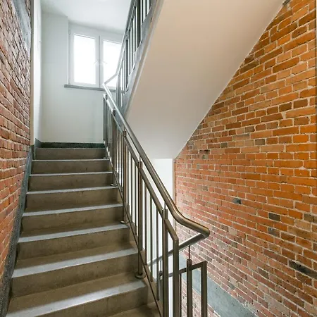 아파트 Rent Like Plac Mirowski 12 바르샤바