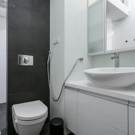 Rent Like Plac Mirowski 12 Варшава