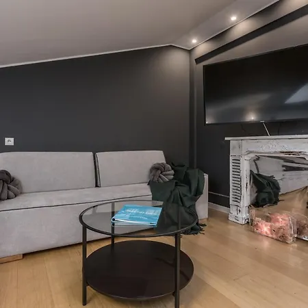 Rent Like Plac Mirowski 12